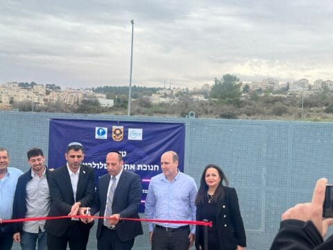 מחברים את ישראל: שר התקשורת חנך שני אתרים סלולריים